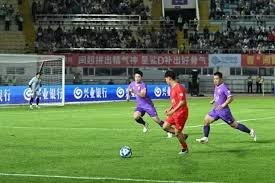 巴黎圣日耳曼遭逆转 登贝莱伤退与巴尔科拉进球成关键